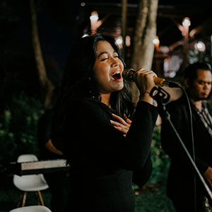 Anggita - Singer(vokal)