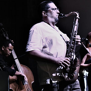 Norman King – Saxophone
